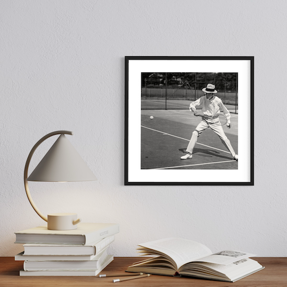 Gustaf V spelar tennis