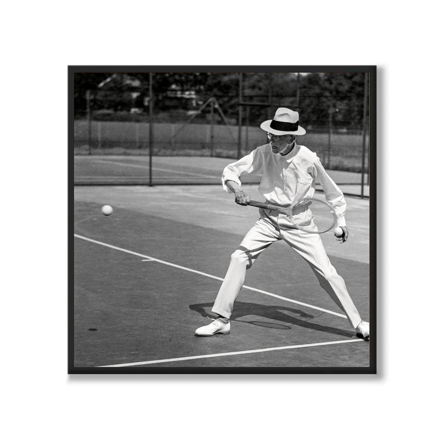 Gustav V plays tennis